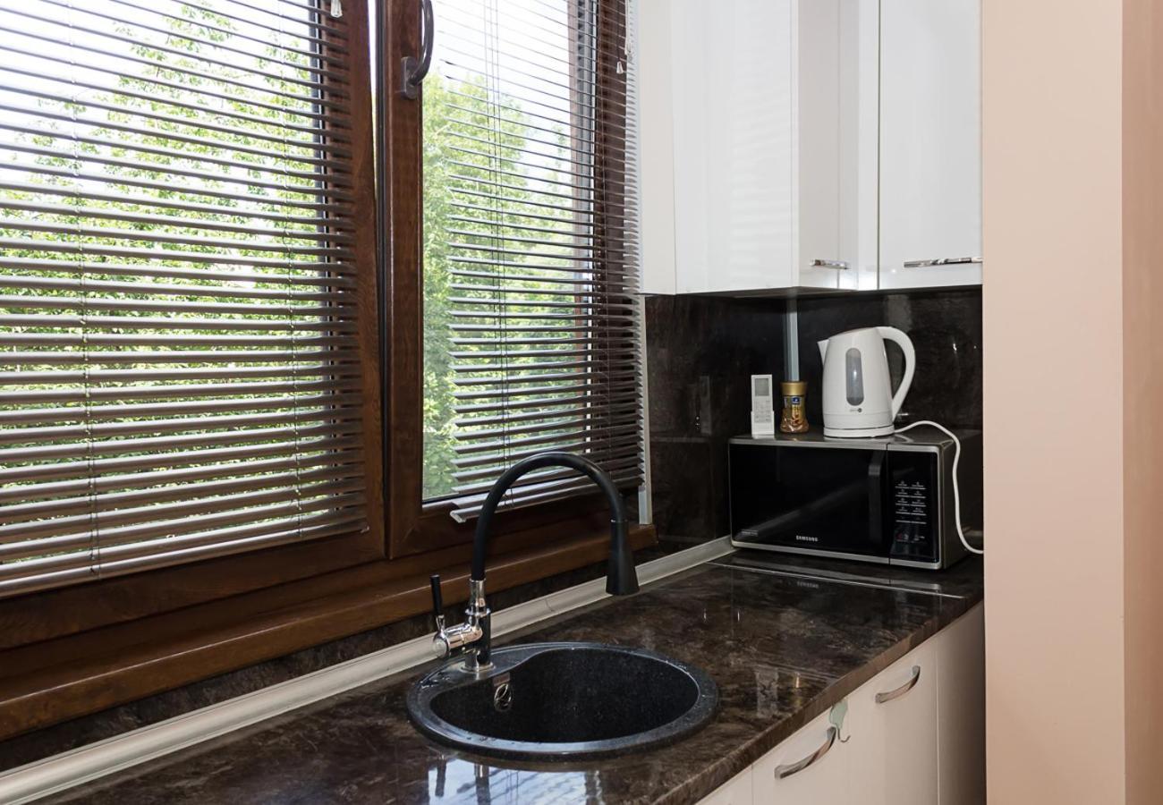 Comfy 1-bedroom In Chayka Neighbourhood By Flat Mаnаger Апартаменти Варна